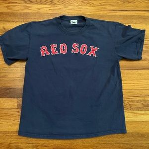 Boston Red Sox Vintage 2004 Lee Sport Mens Blue T Shirt Large L Short Sleeve.